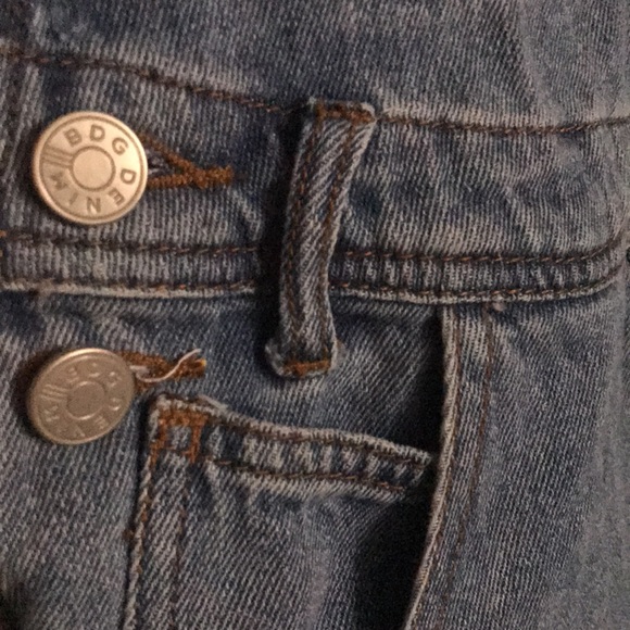 BDG xs shortalls medium wash never worn - Picture 3 of 3